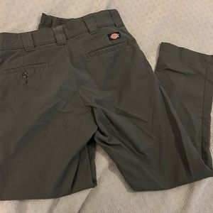 Men’s Dickies Slim Taper pants- army/olive green